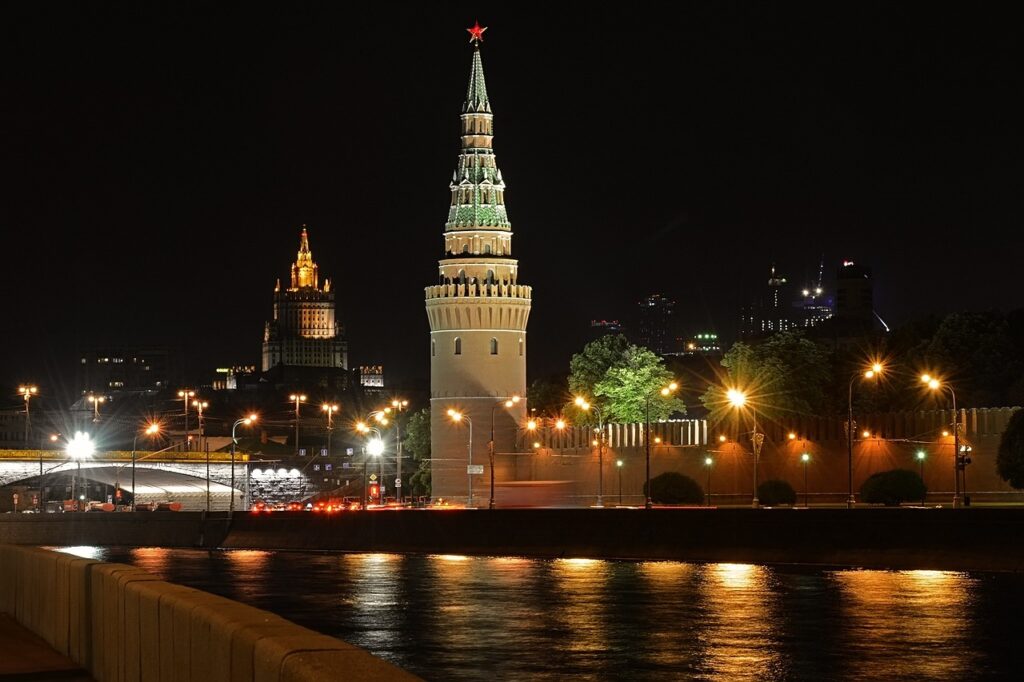 moscow, night city, night lights-838558.jpg